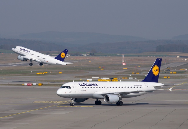 Lufthansa augmente ses prix pour compenser les coûts des exigences environnementales