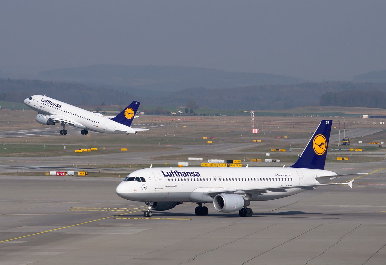 Lufthansa augmente ses prix pour compenser les coûts des exigences environnementales